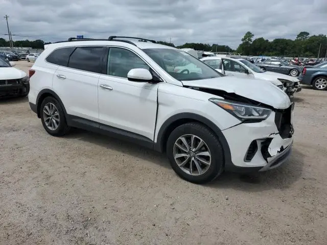 2018 HYUNDAI SANTA FE SE  