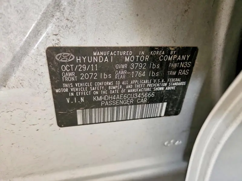 2012 HYUNDAI ELANTRA GLS  