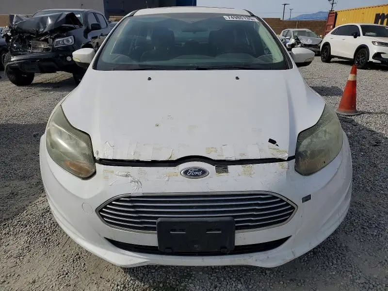 2013 FORD FOCUS TITANIUM  