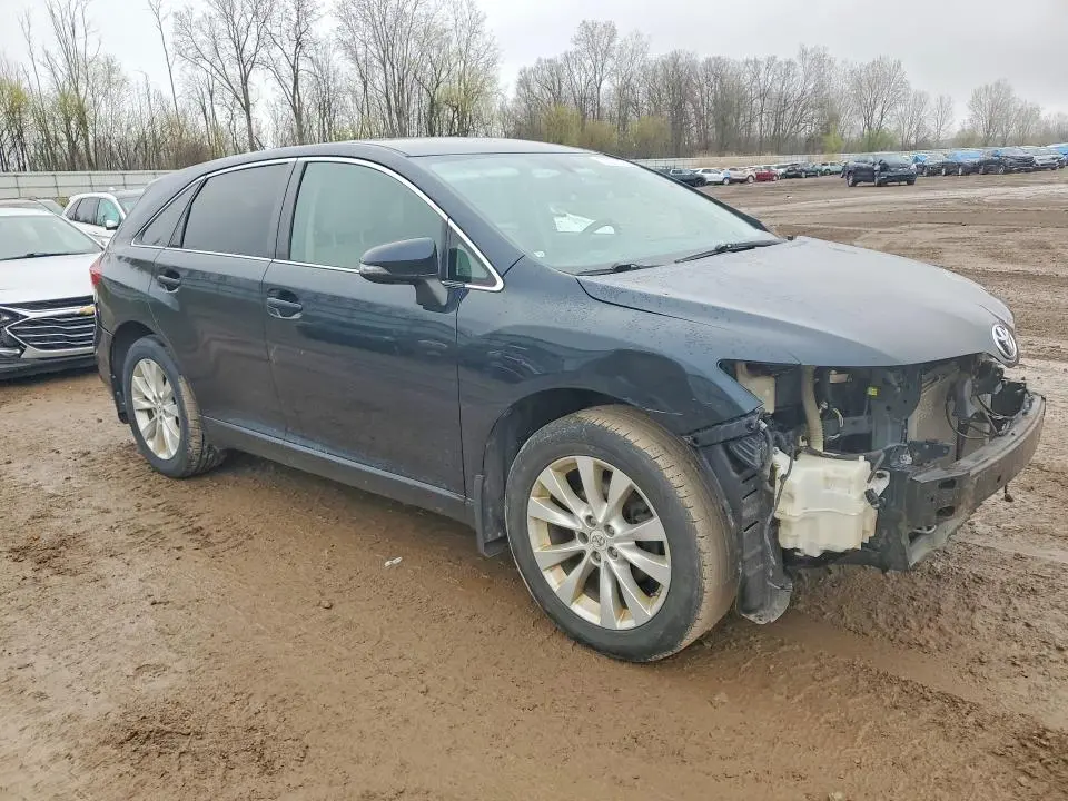 2013 TOYOTA VENZA LE  