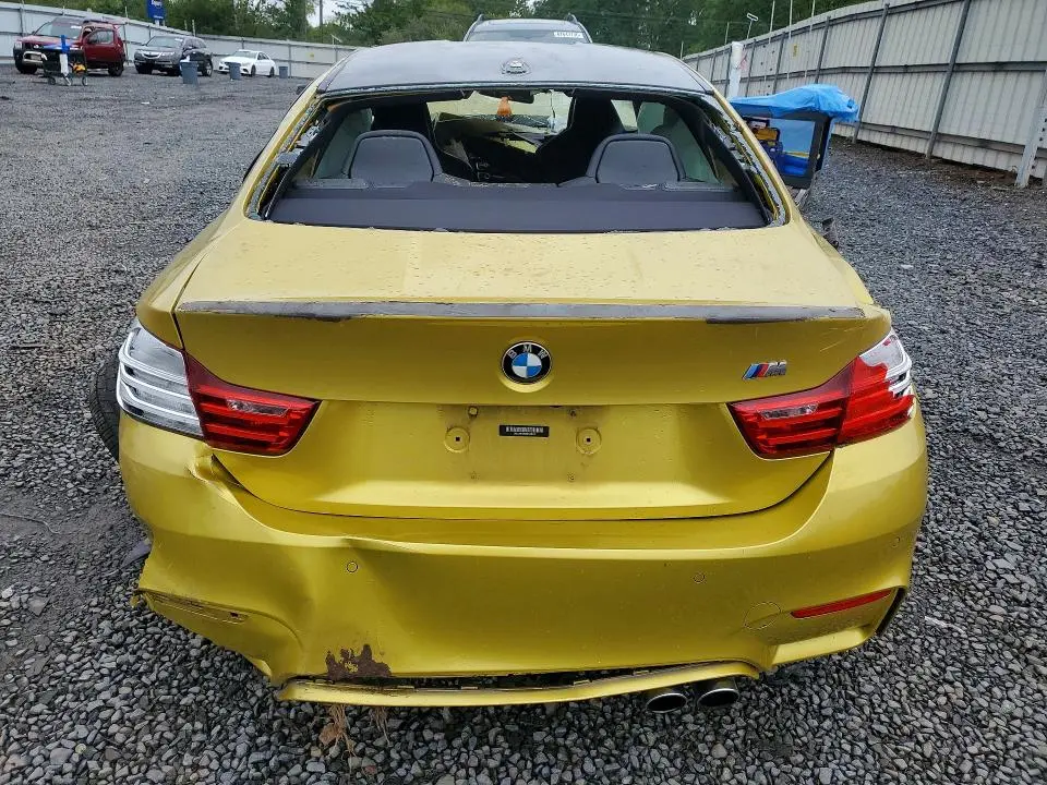 2015 BMW M4   