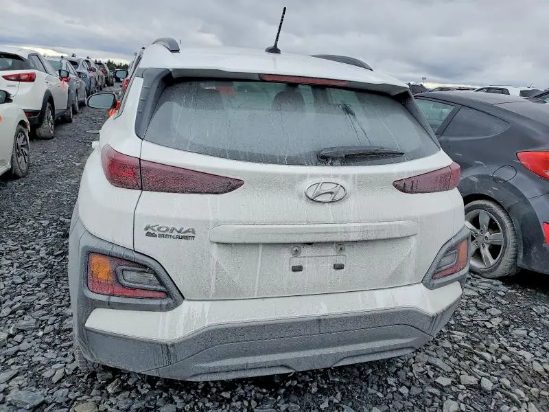 2021 HYUNDAI KONA SE  