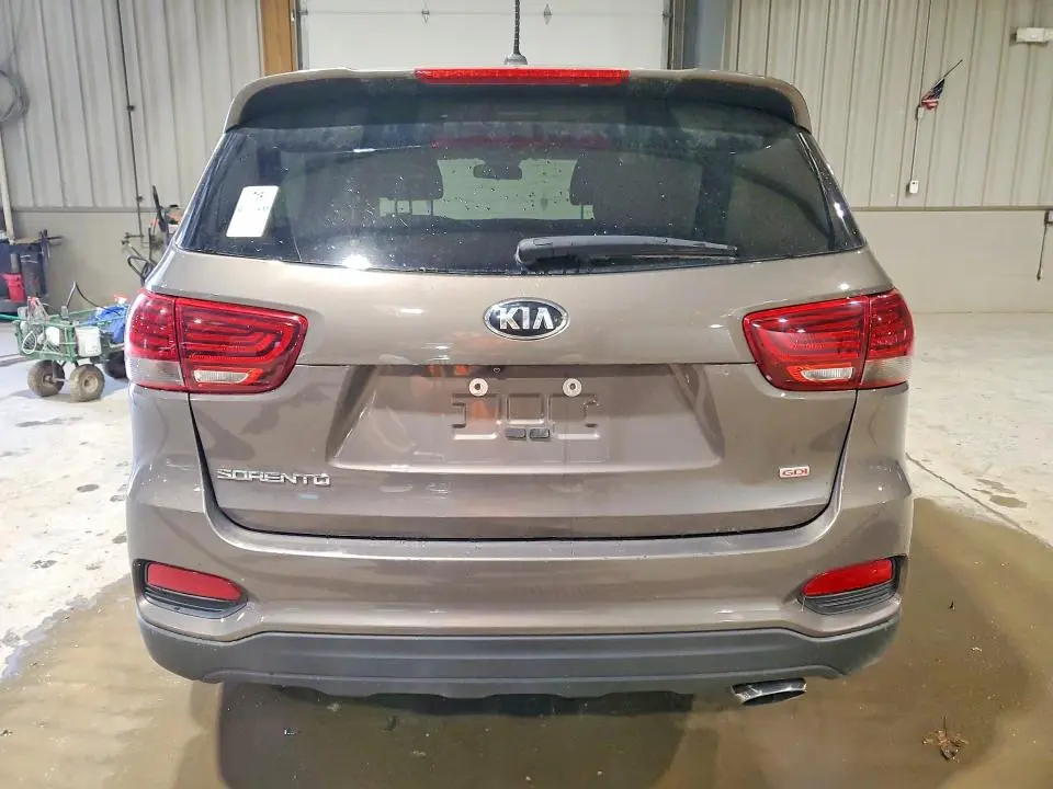 2019 KIA SORENTO LX  