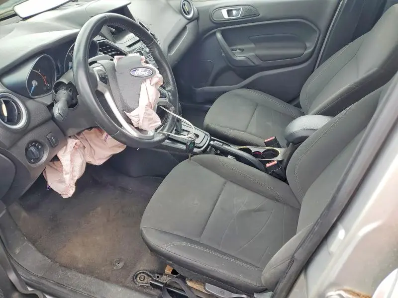 2014 FORD FIESTA SE  