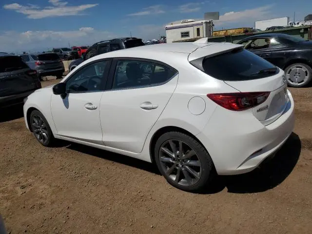 2018 MAZDA 3 TOURING  