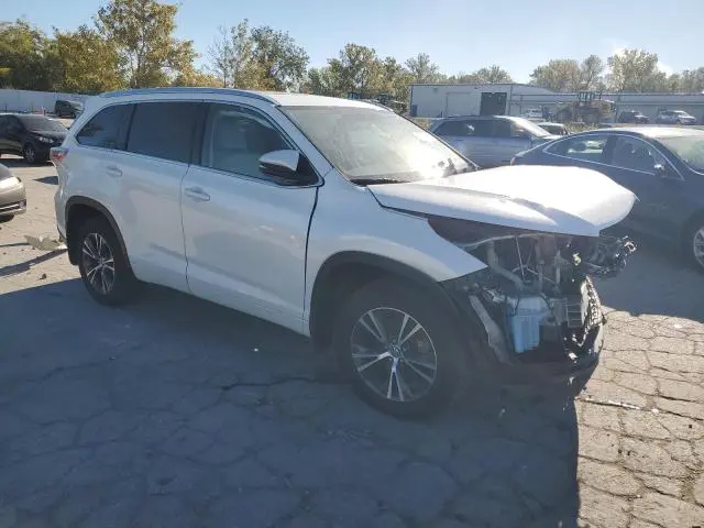 2016 TOYOTA HIGHLANDER XLE  