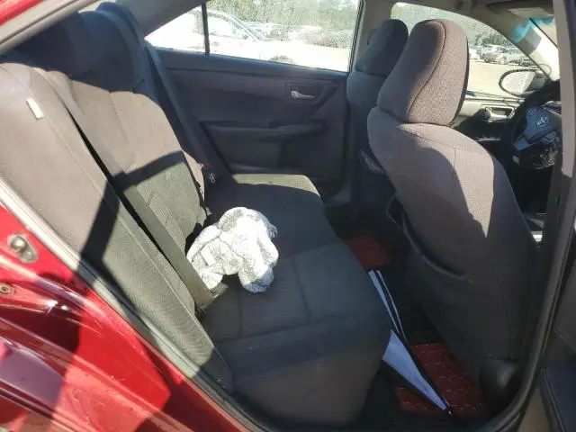 2015 TOYOTA CAMRY LE  