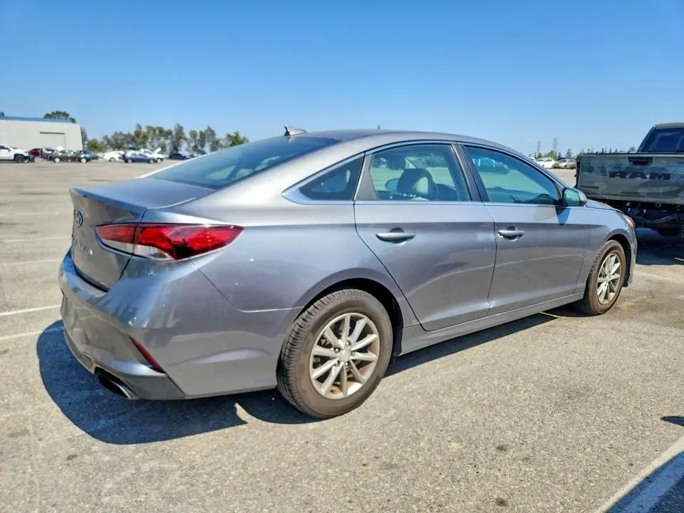 2019 HYUNDAI SONATA SE  