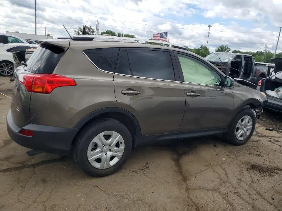 2015 TOYOTA RAV4 LE  