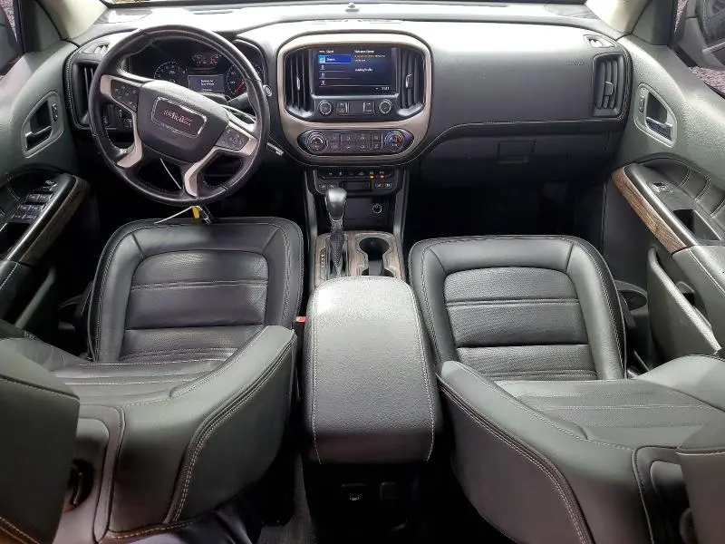 2022 GMC CANYON DENALI  