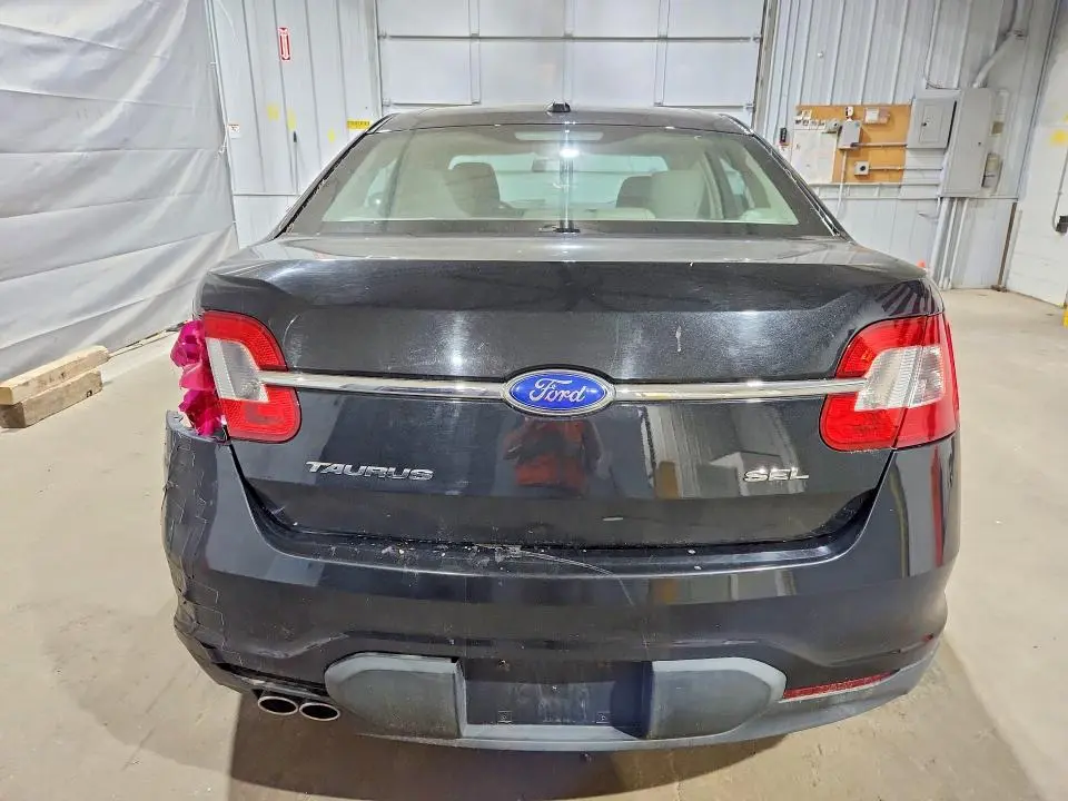 2011 FORD TAURUS SEL  