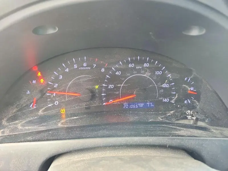 2011 TOYOTA CAMRY LE  