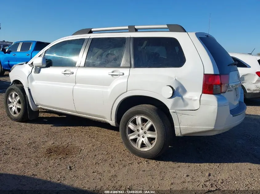 2011 MITSUBISHI ENDEAVOR  