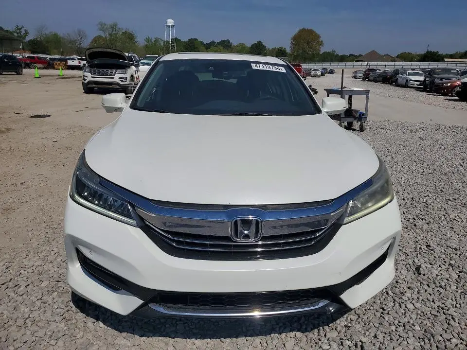 2017 HONDA ACCORD TOURING HYBRID  