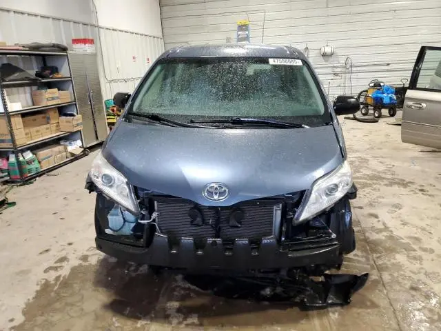 2015 TOYOTA SIENNA   