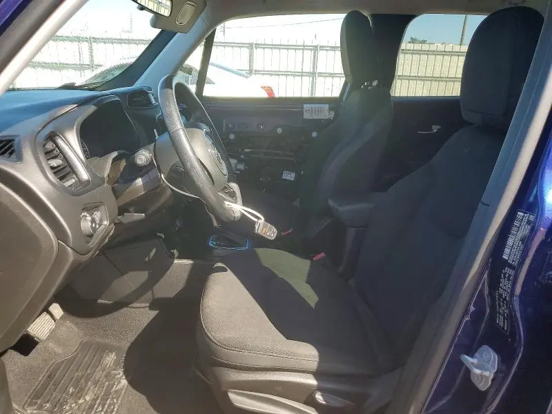 2020 JEEP RENEGADE LATITUDE  