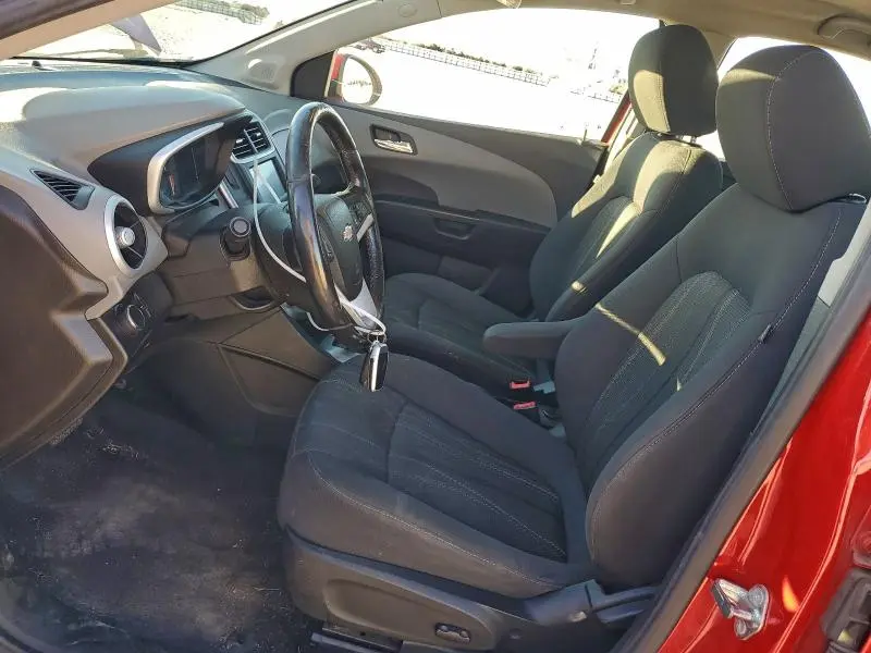 2017 CHEVROLET SONIC LT  