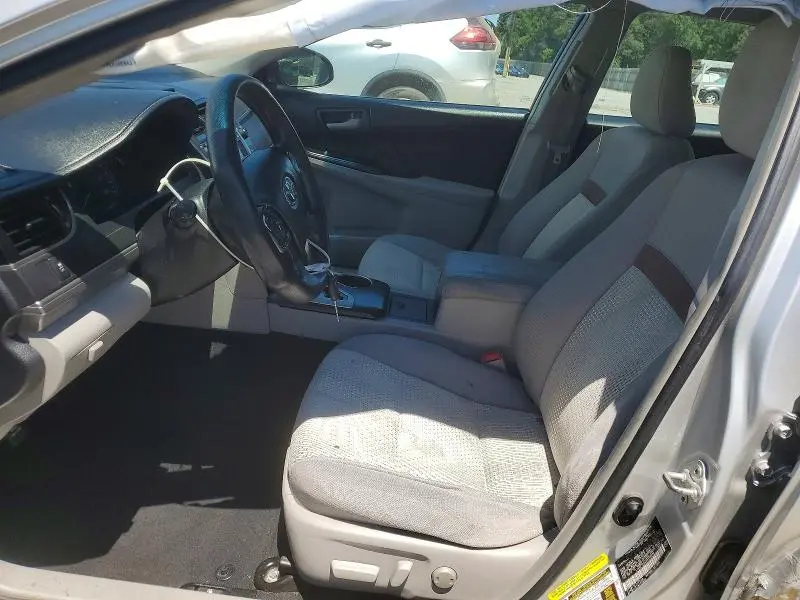 2013 TOYOTA CAMRY LE  