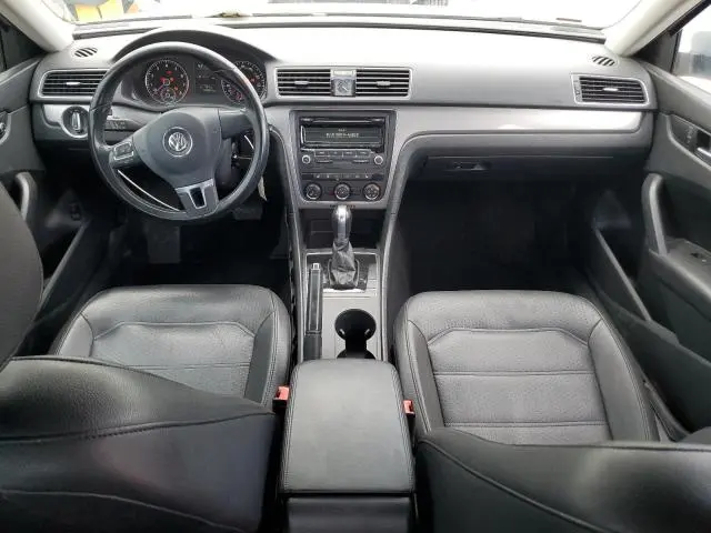 2015 VOLKSWAGEN PASSAT S  