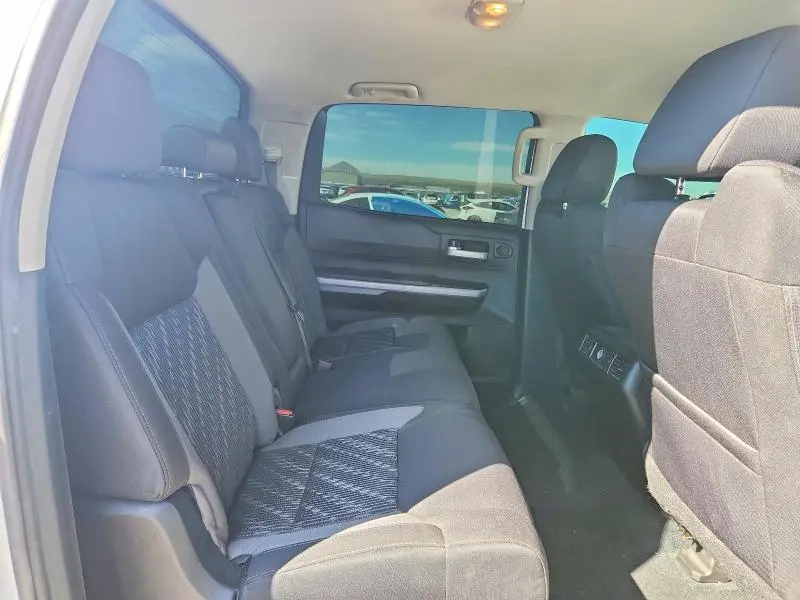 2021 TOYOTA TUNDRA SR5  