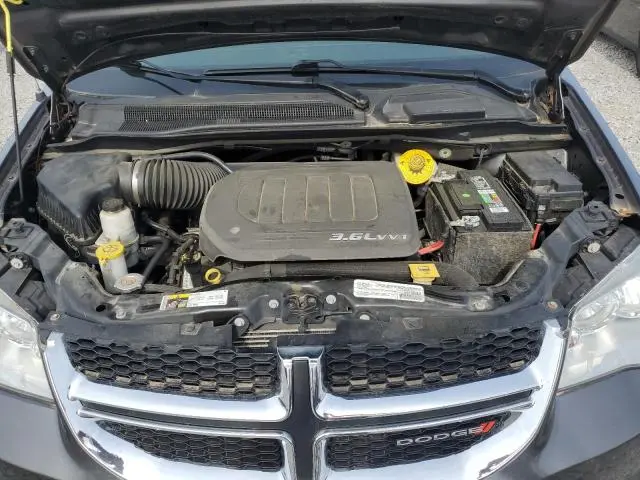 2017 DODGE GRAND CARAVAN SE  