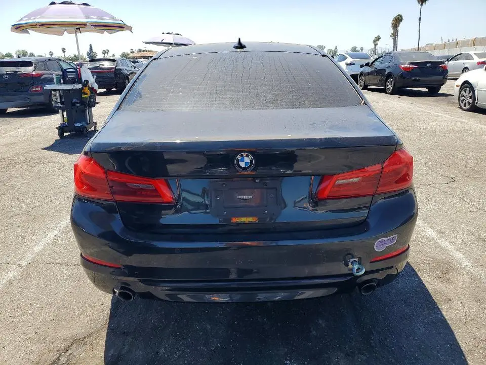 2018 BMW 530E   