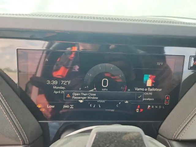 2025 GMC YUKON AT4  