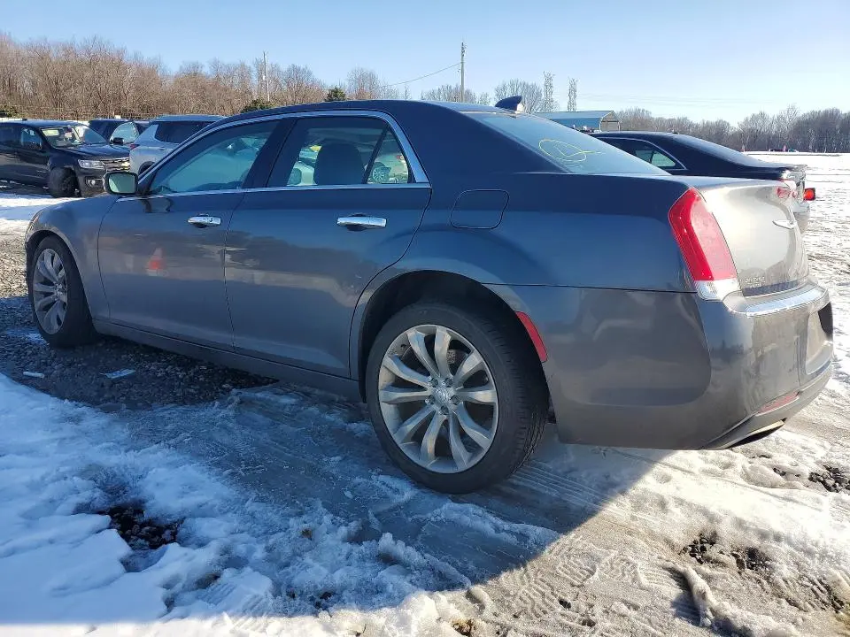2019 CHRYSLER 300 LIMITED  