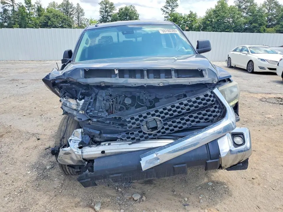 2018 TOYOTA TUNDRA SR5  