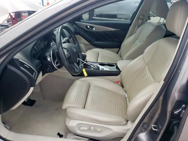 2016 INFINITI Q50 RED SPORT 400  