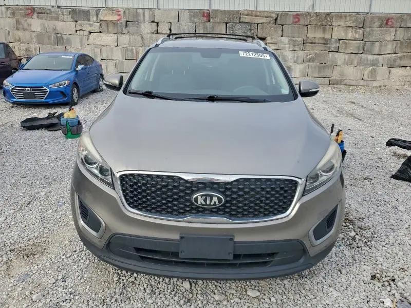 2016 KIA SORENTO LX  
