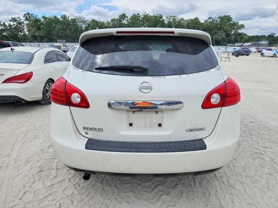 2013 NISSAN ROGUE S  