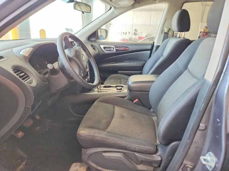 2019 NISSAN PATHFINDER S  