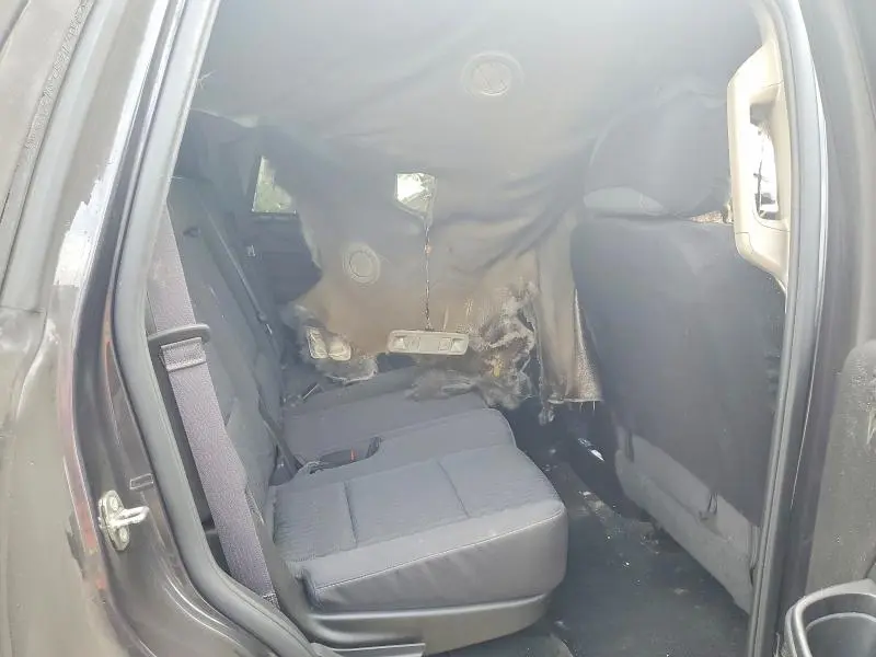 2016 GMC YUKON SLE  