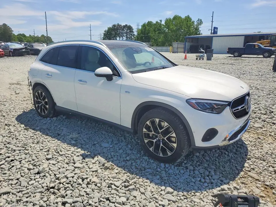 2025 MERCEDES-BENZ GLC 350E  