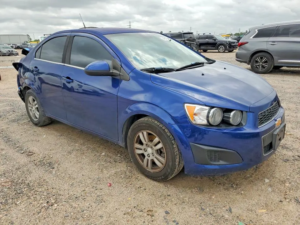 2013 CHEVROLET SONIC LT  