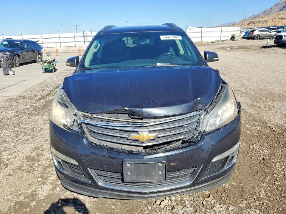 2014 CHEVROLET TRAVERSE LT  