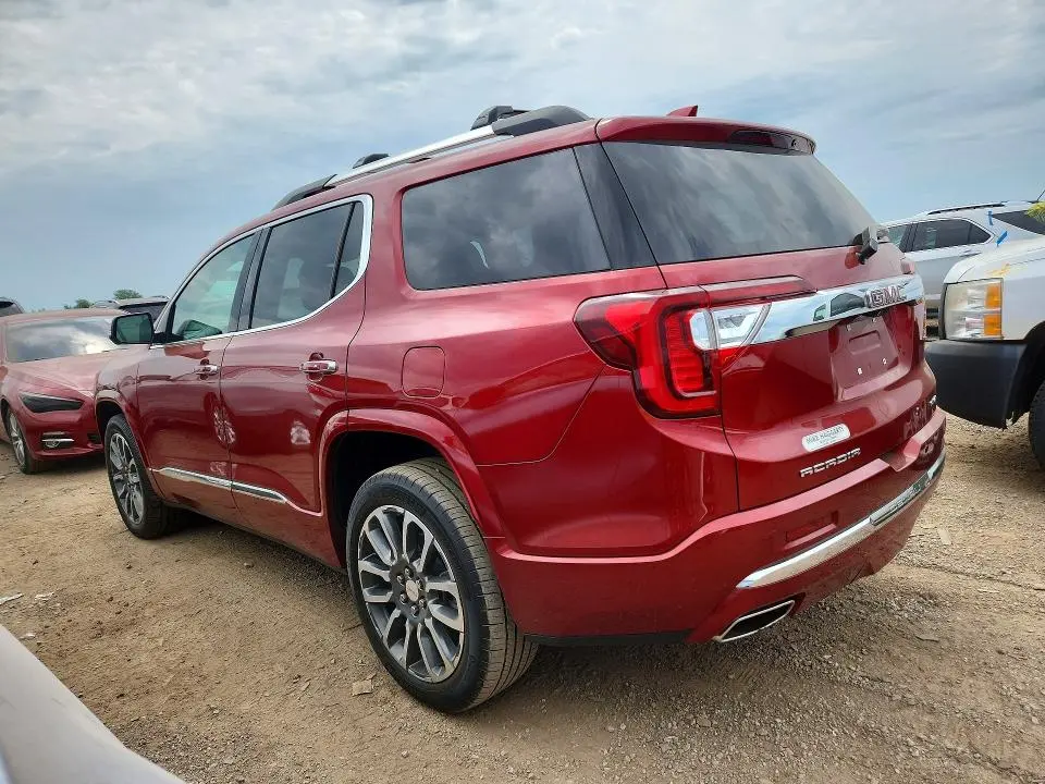 2022 GMC ACADIA DENALI  