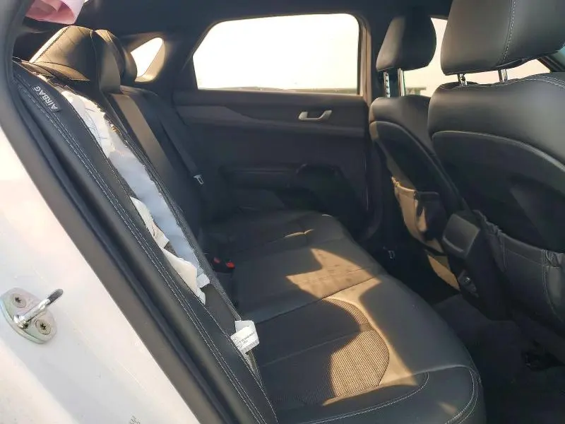 2022 KIA K5 GT LINE  