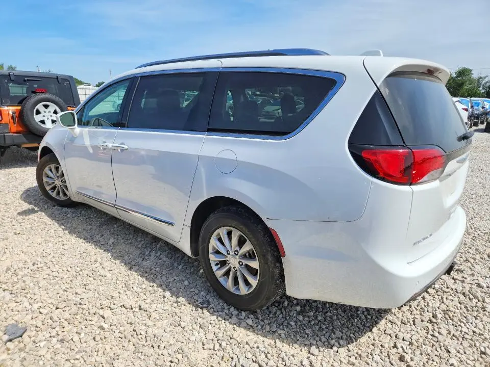 2019 CHRYSLER PACIFICA TOURING L  