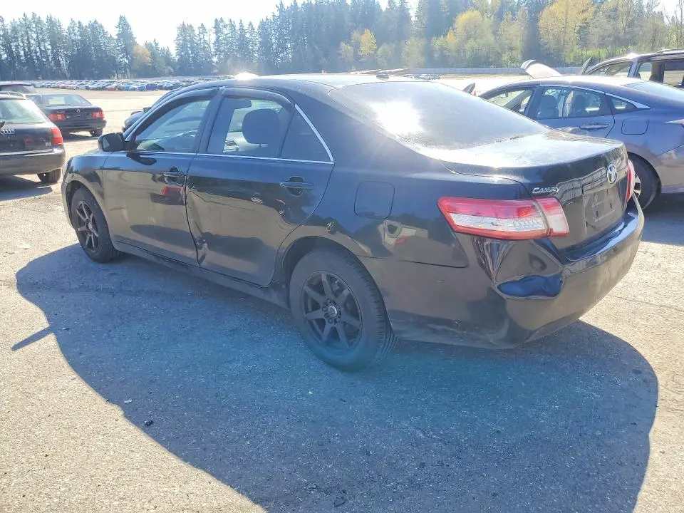2010 TOYOTA CAMRY LE  