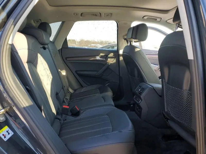 2021 AUDI Q5 PREMIUM  