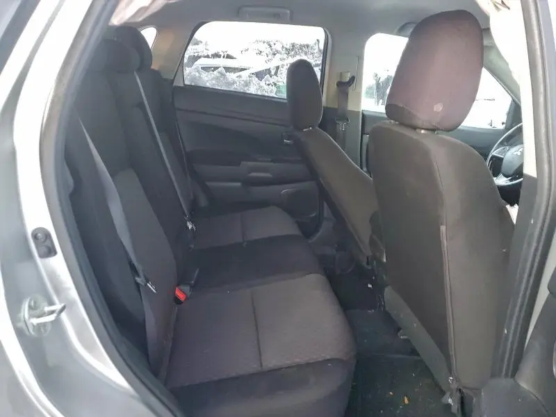 2019 MITSUBISHI OUTLANDER SPORT ES  