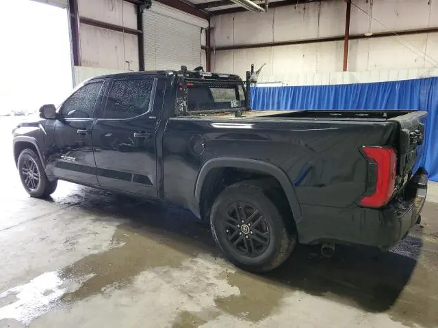 2023 TOYOTA TUNDRA CREWMAX SR5  