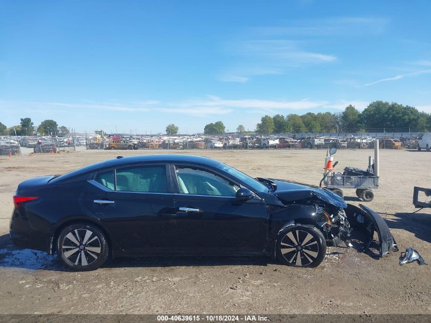 2022 NISSAN ALTIMA SV FWD