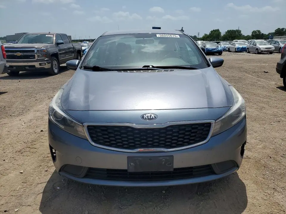 2018 KIA FORTE S  