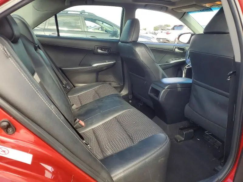 2012 TOYOTA CAMRY SE  