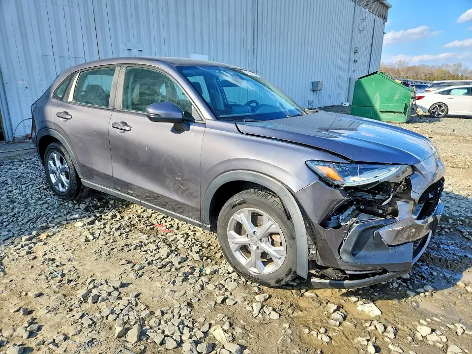 2024 HONDA HR-V LX  