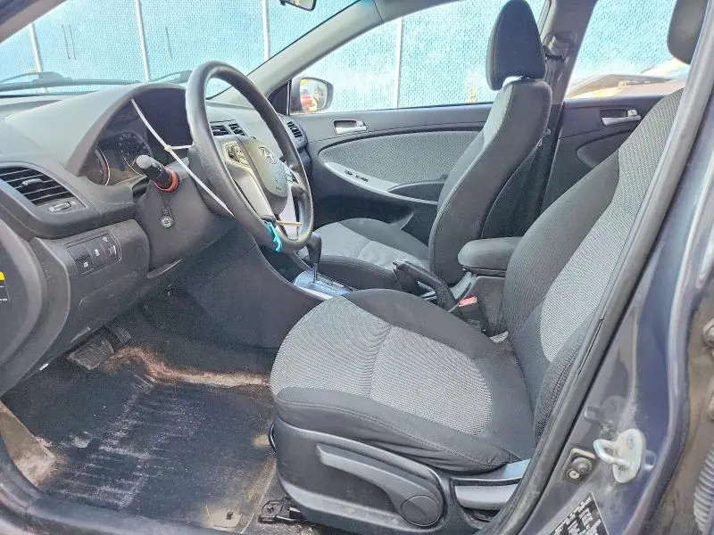 2012 HYUNDAI ACCENT GLS  