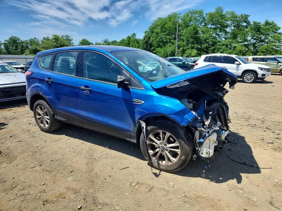 2017 FORD ESCAPE S  